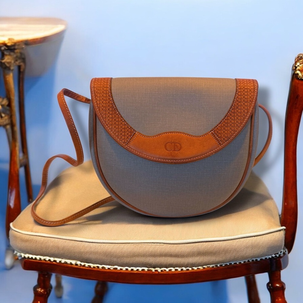 Vintage Authentic Dior Light Honeycomb Crossbody Bag FRANCE excellent condition